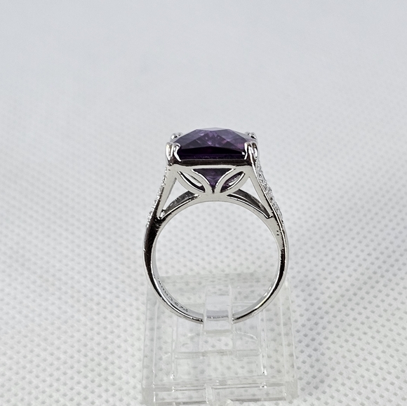 Ross Simons Checkerboard Cut Amethyst Ring Size 7 - Picture 17 of 17
